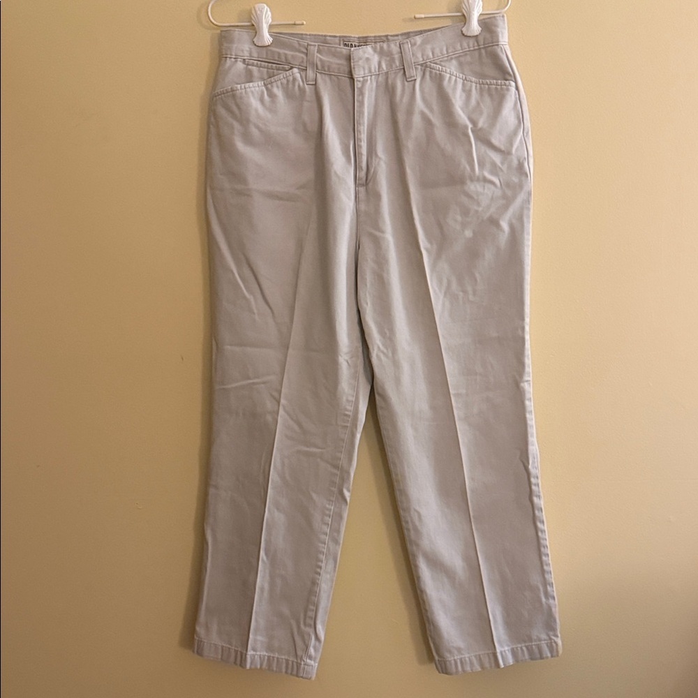 Old Navy Women’s Short Khakis 100% Cotton